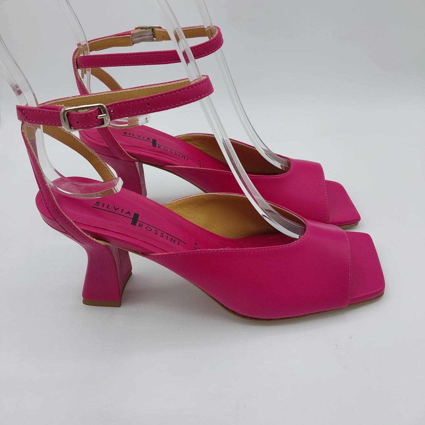 Silvia Rossini sandalo in pelle fuxia