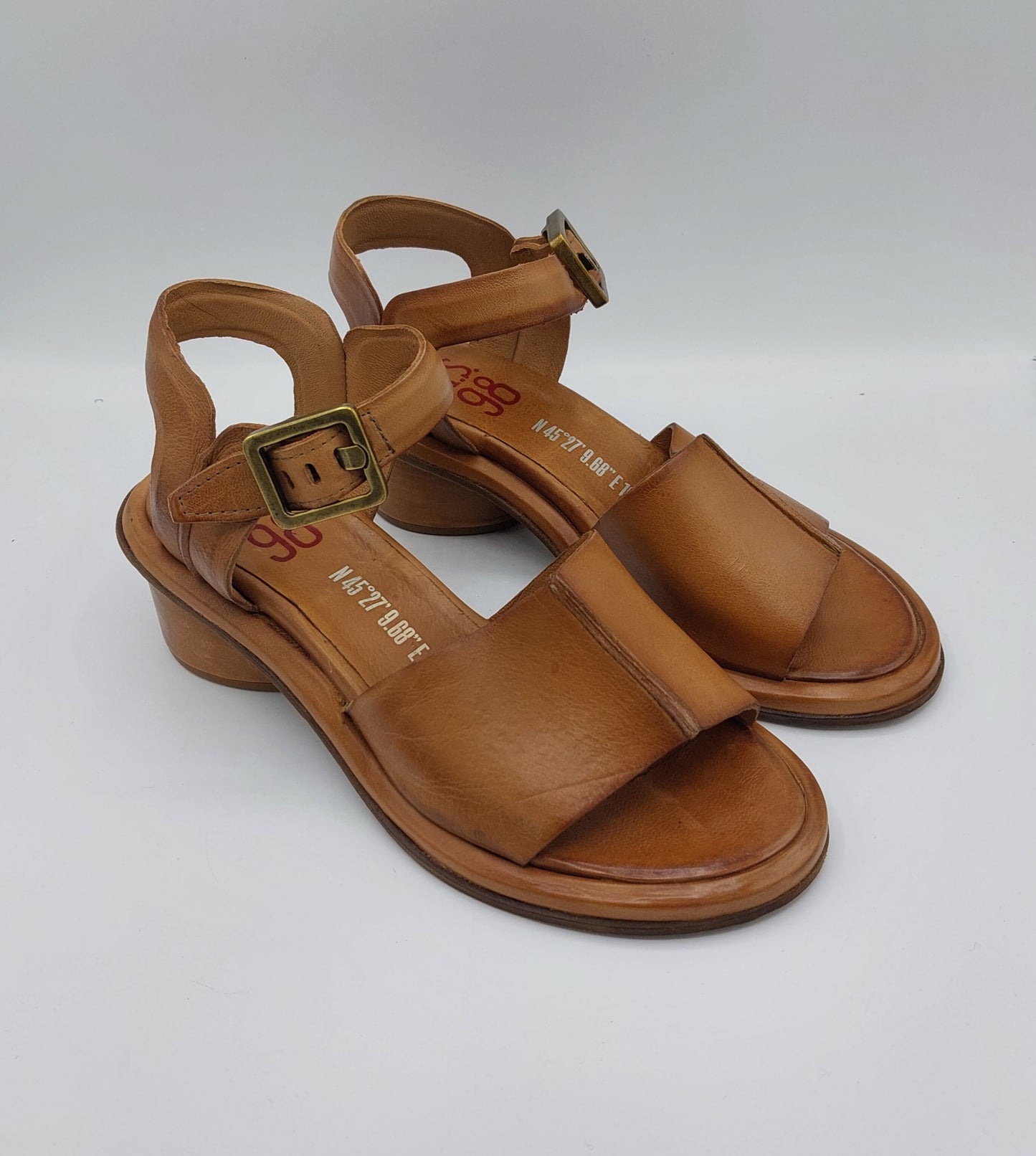 Sandales en cuir AS98