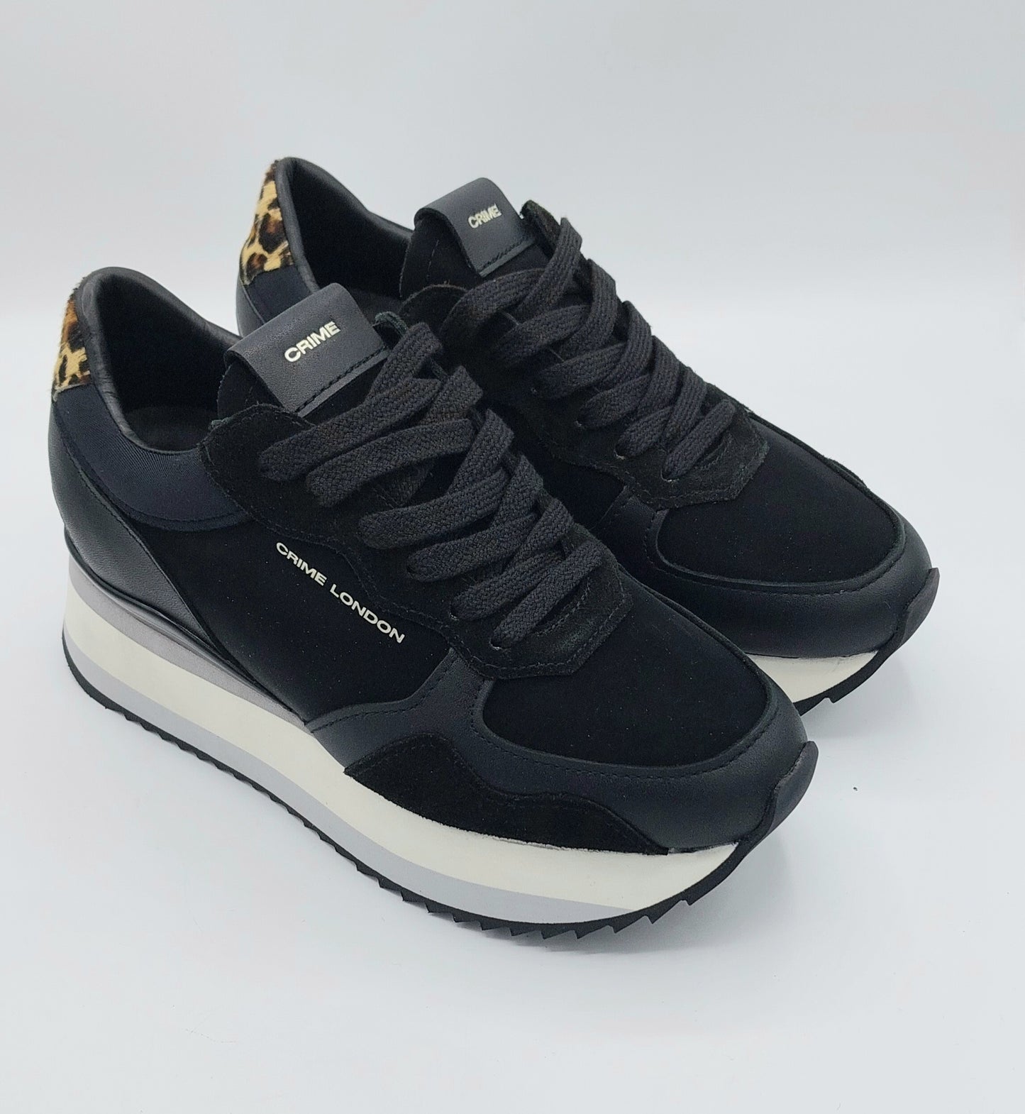 Crime London Baskets femme noires avec plateforme