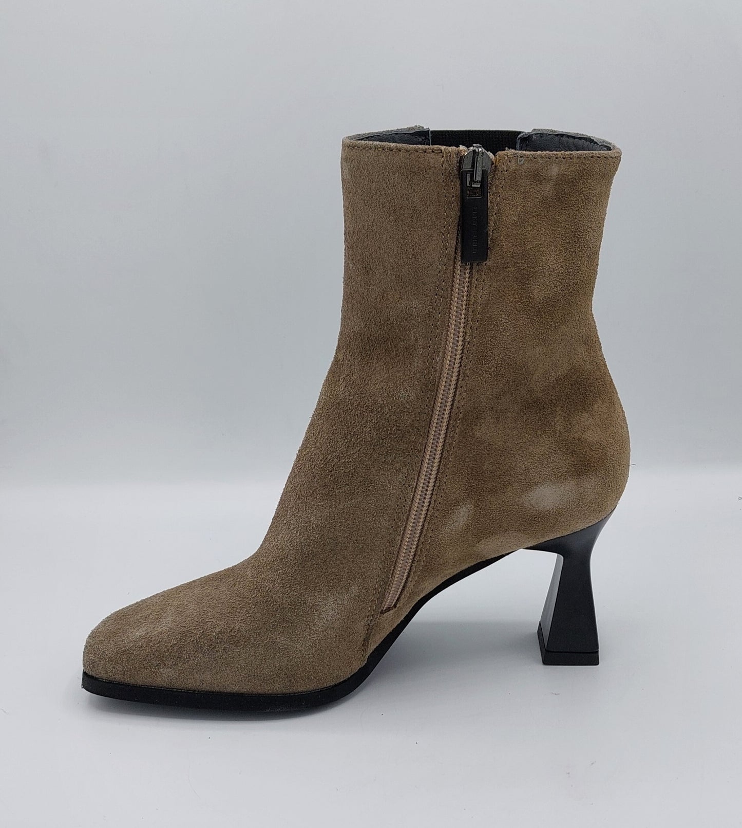 Janet &Janet stivaletto camoscio beige