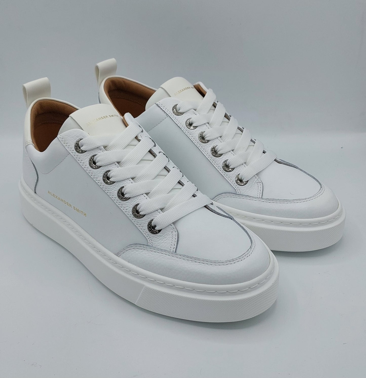 Baskets homme Alexander Smith en cuir total blanc