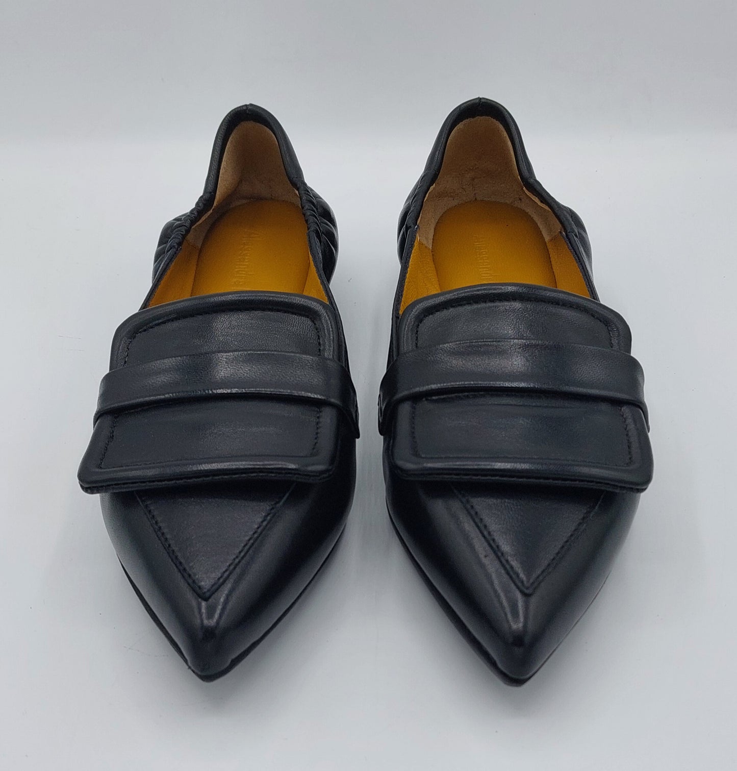 Ballerine Noa en cuir noir