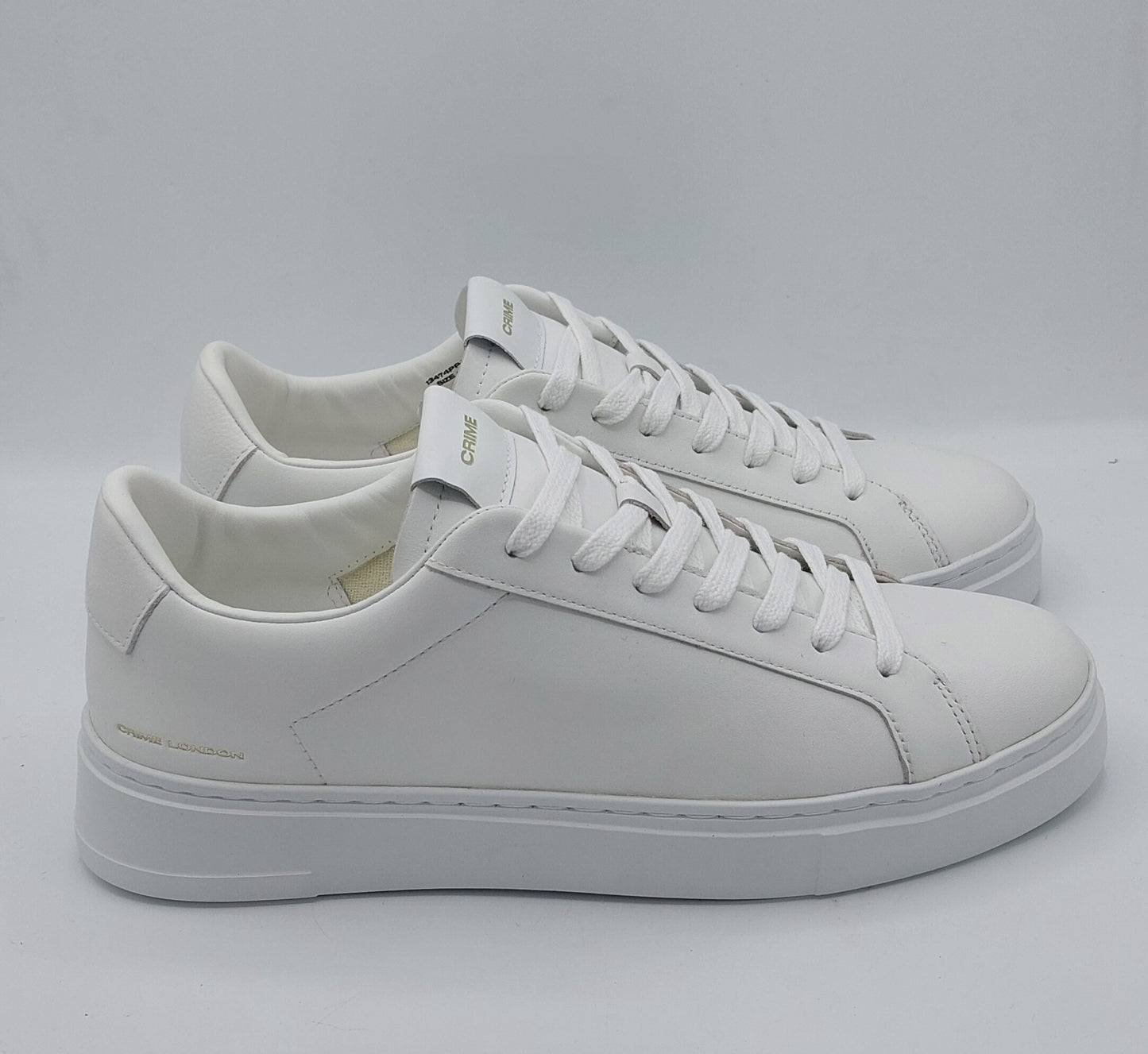 Crime total homme blanc