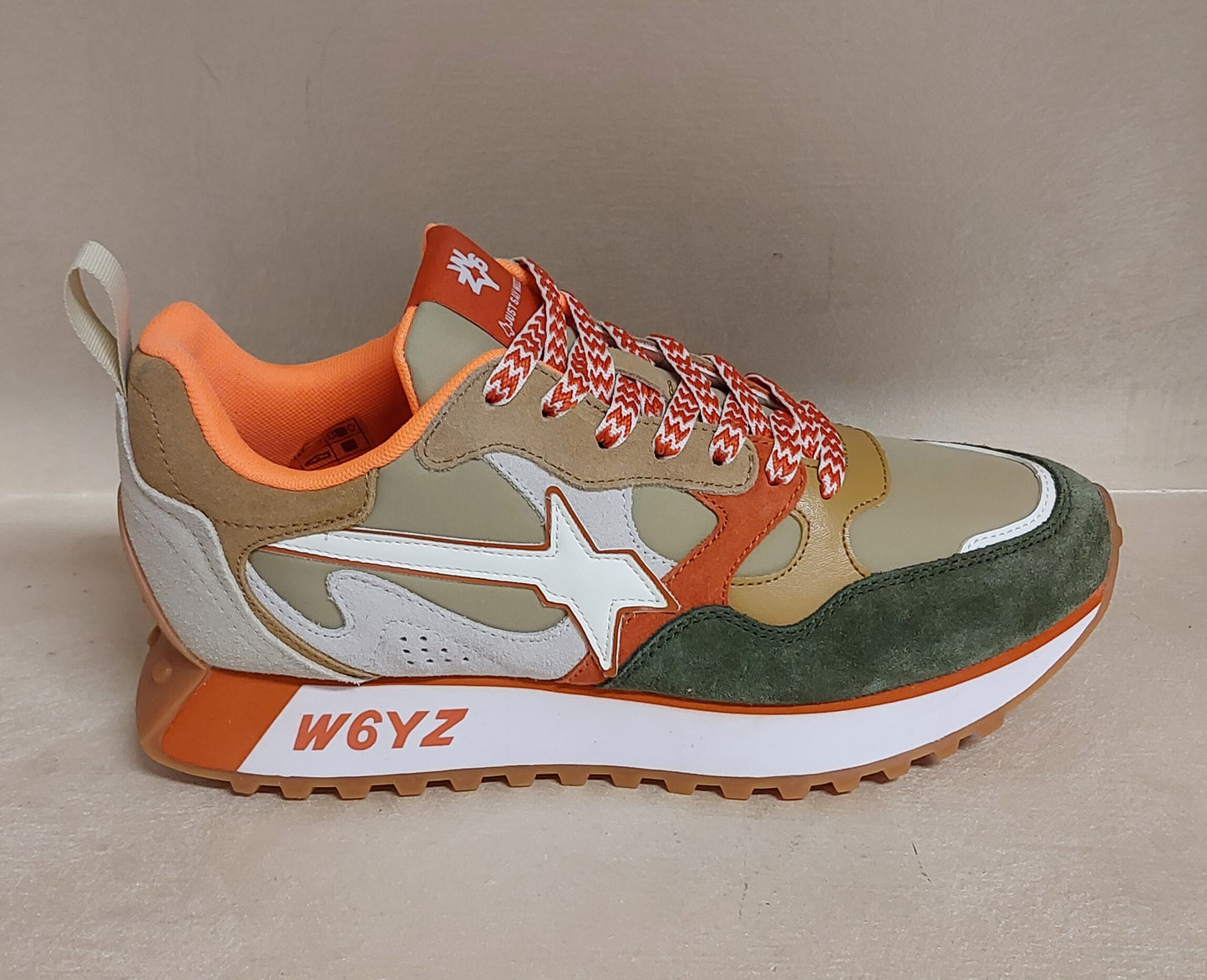 Baskets homme Wizz vert orange