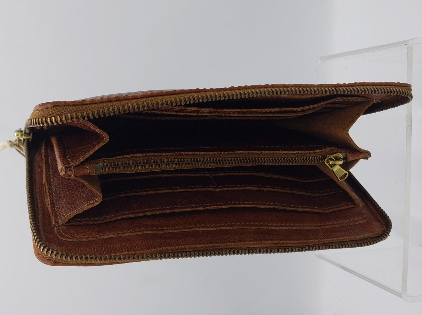 Portefeuille en cuir clouté AS98