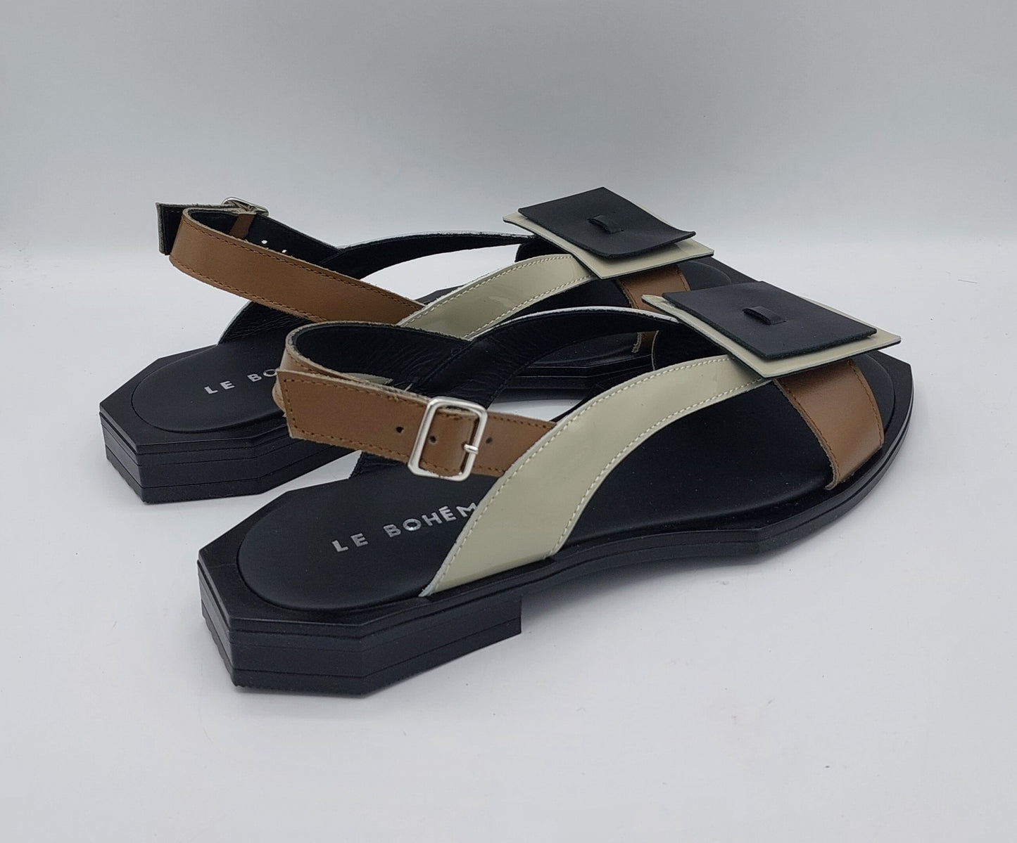 Le bohemien sandalo basso in pelle tre colori