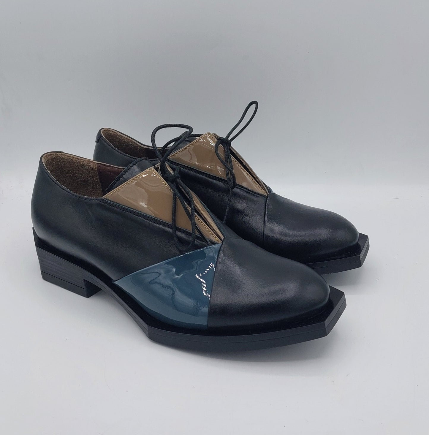 Le bohemien scarpa legata in pelle tre colori