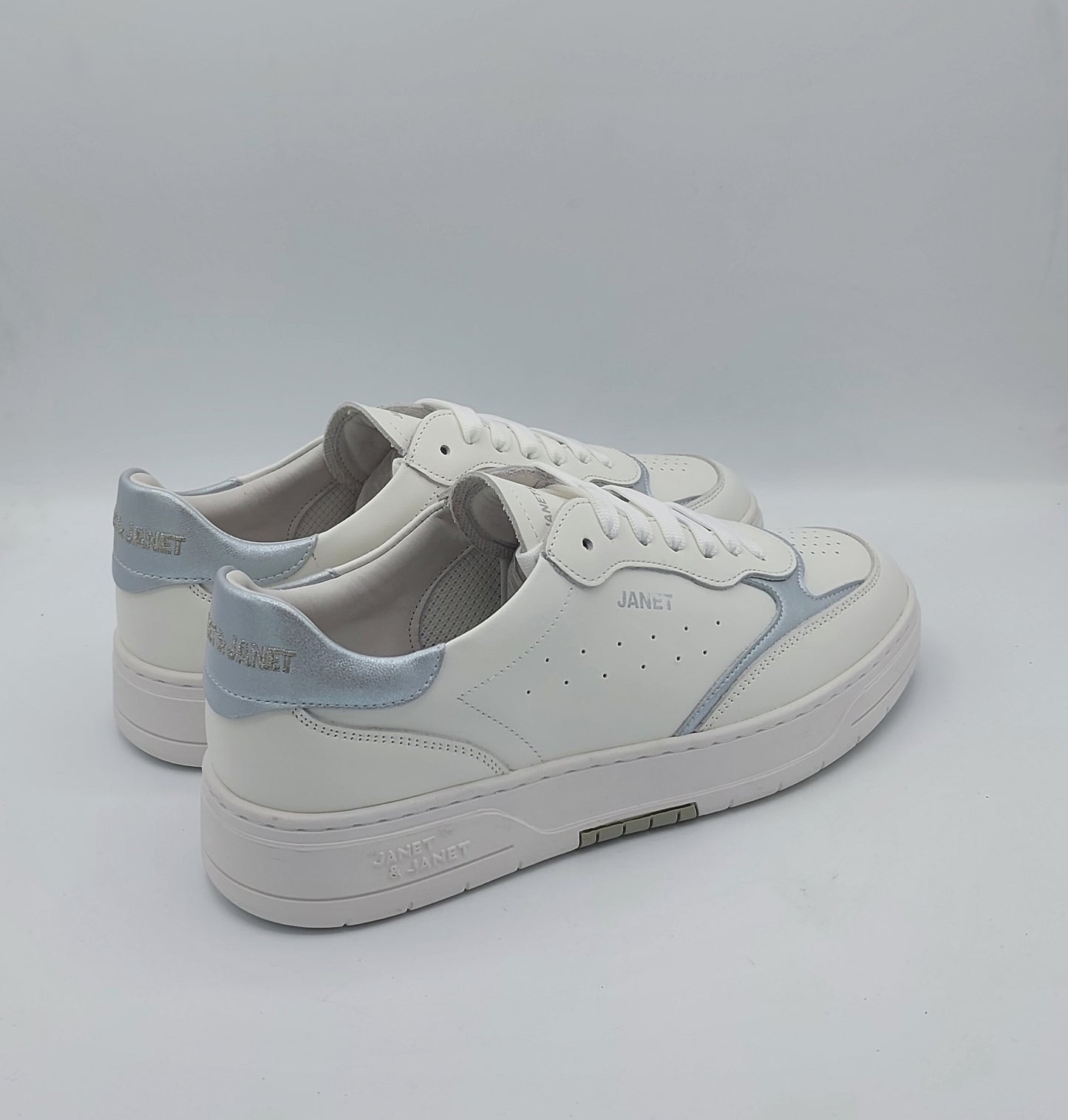 Janet e Janet sneakers donna pelle bianca con inserti celesti