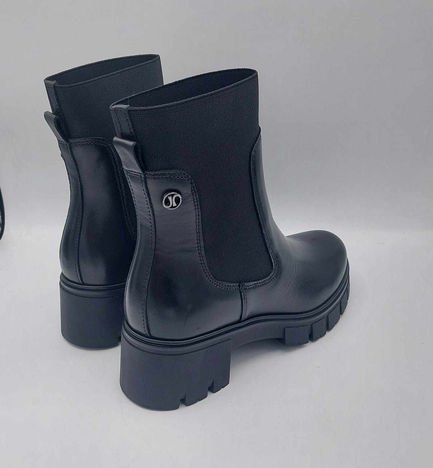 Janet e janet stivaletto in pelle nera