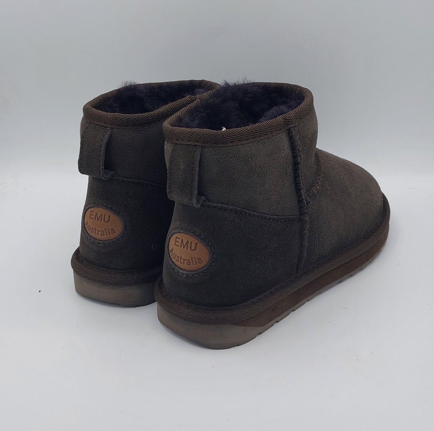 Emu color cioccolato