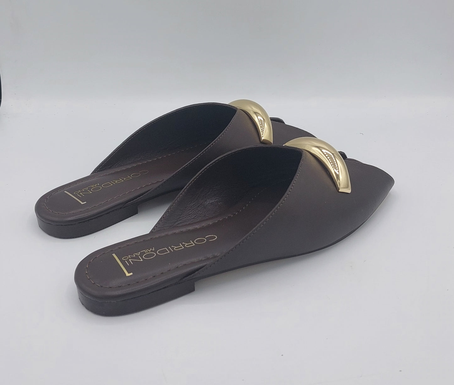 Corridoni Milano sabot T.moro con accessorio oro