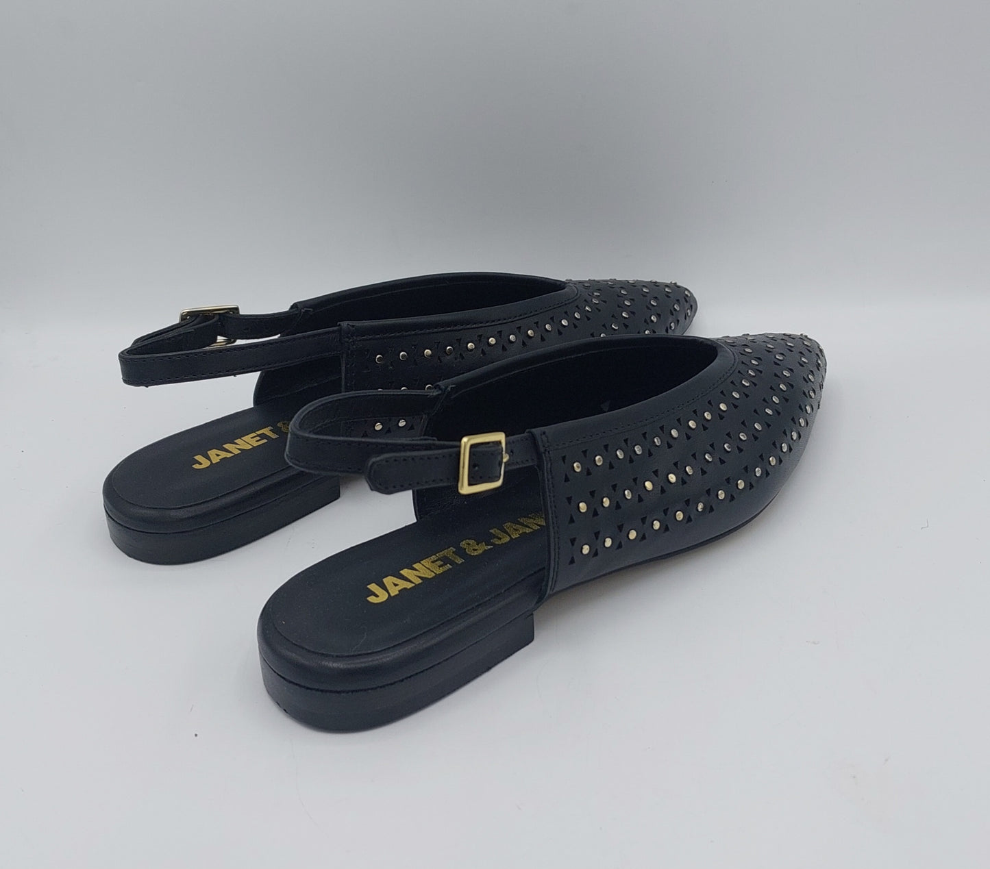 Janet e Janet chanel pelle nera borchiata