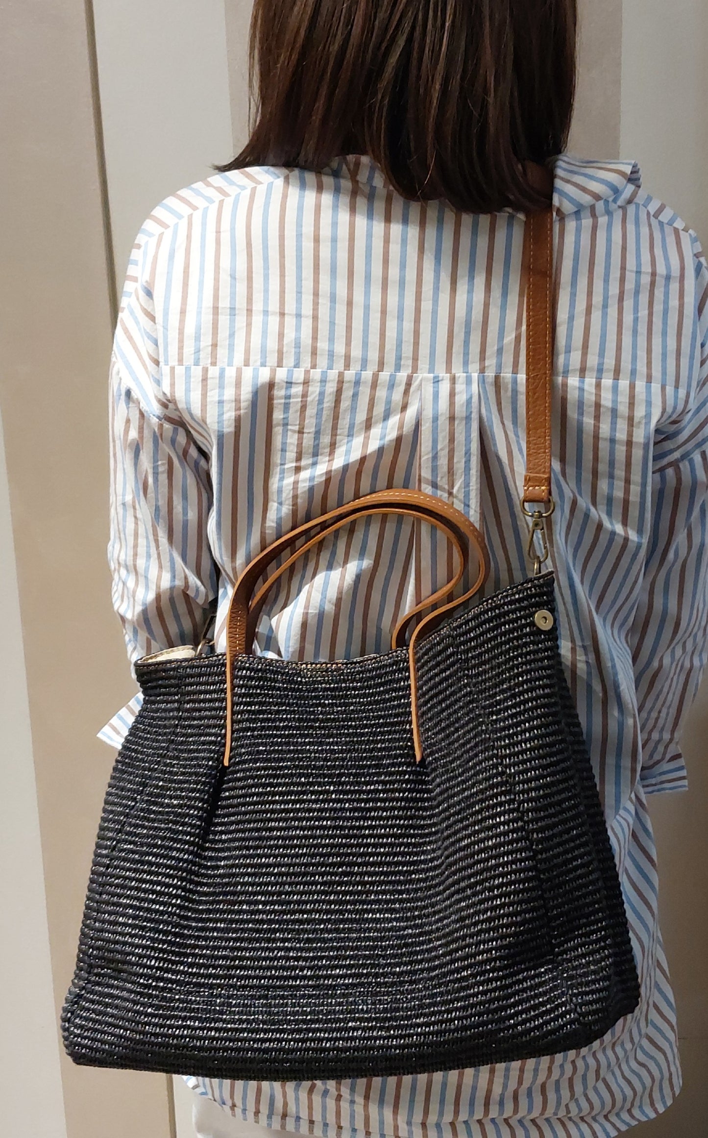 Borsa Cardone in raffia nera