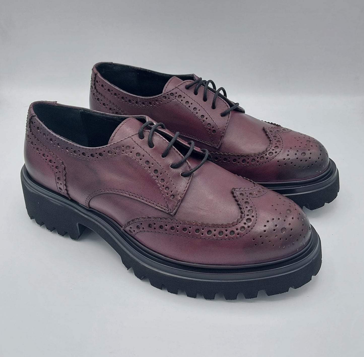 Anima scarpa allacciata in pelle bordeaux