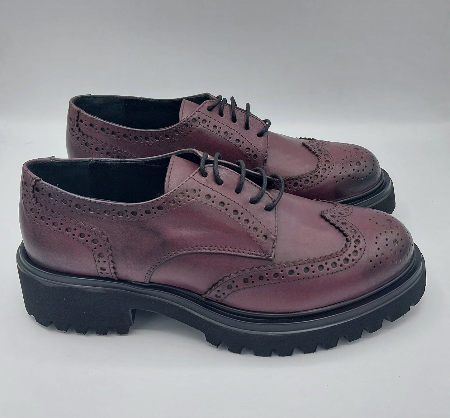 Anima scarpa allacciata in pelle bordeaux