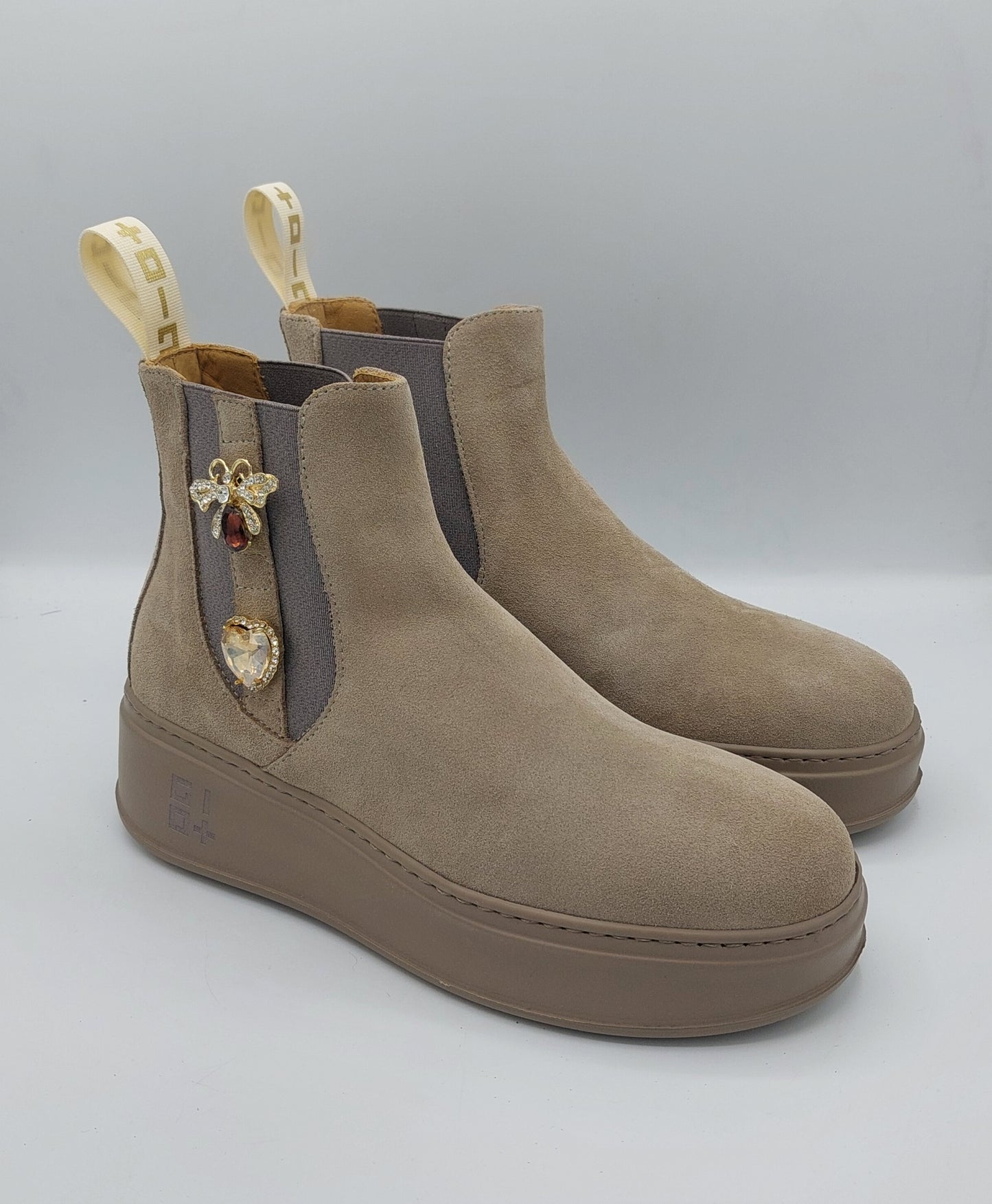 Gio+ stivaletto beatols camoscio beige