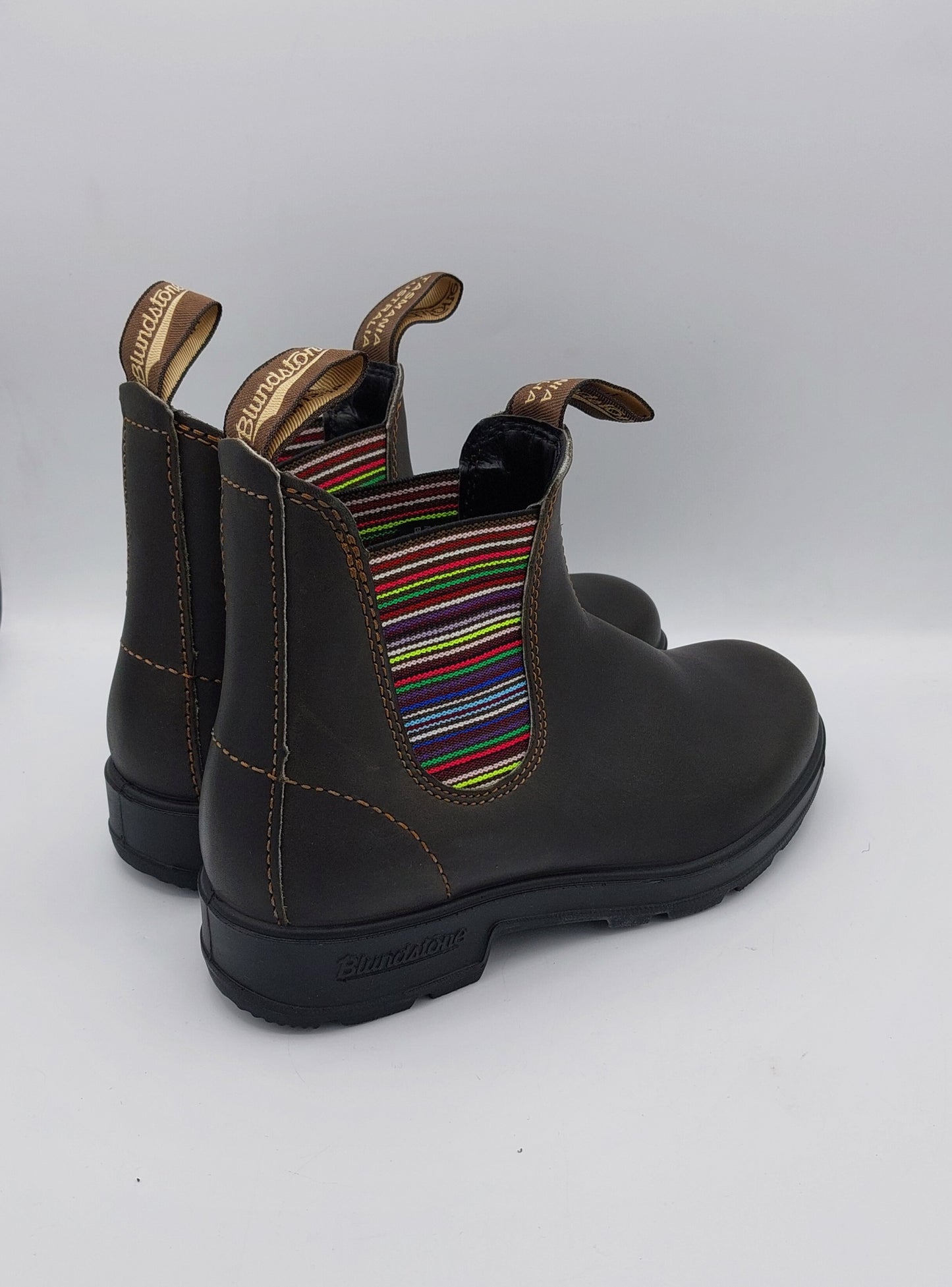 Blundstone donna nero con elastico riga multicolor 1409