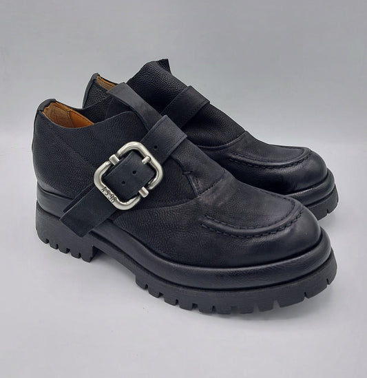 A.S.98 scarpa in pelle nera con fibbia