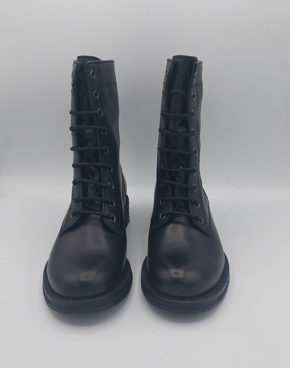 Felmini anfibio donna pelle nera