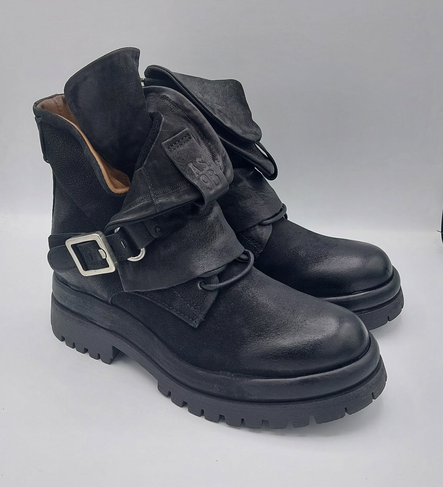 A.s 98 anfibio nero
