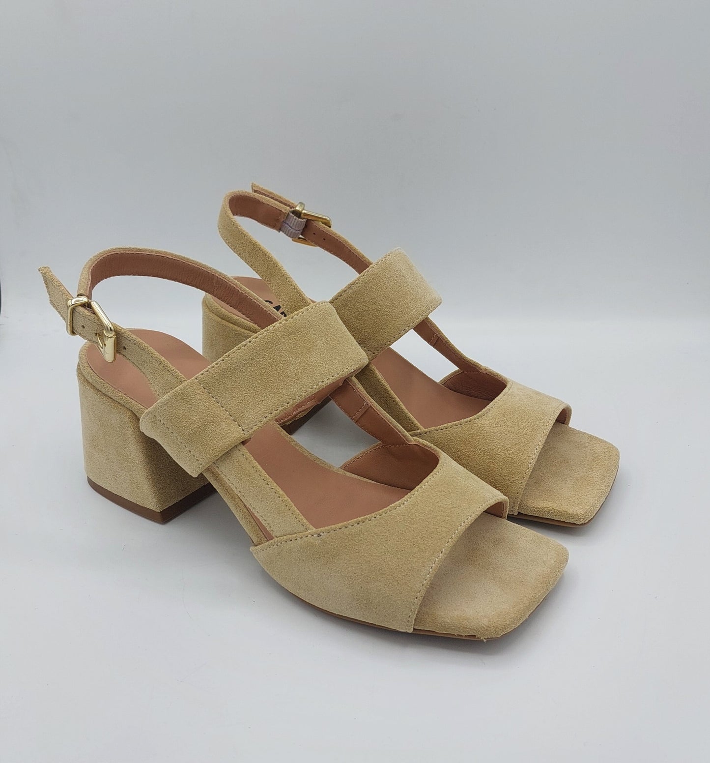 Carmens sandalo camoscio beige