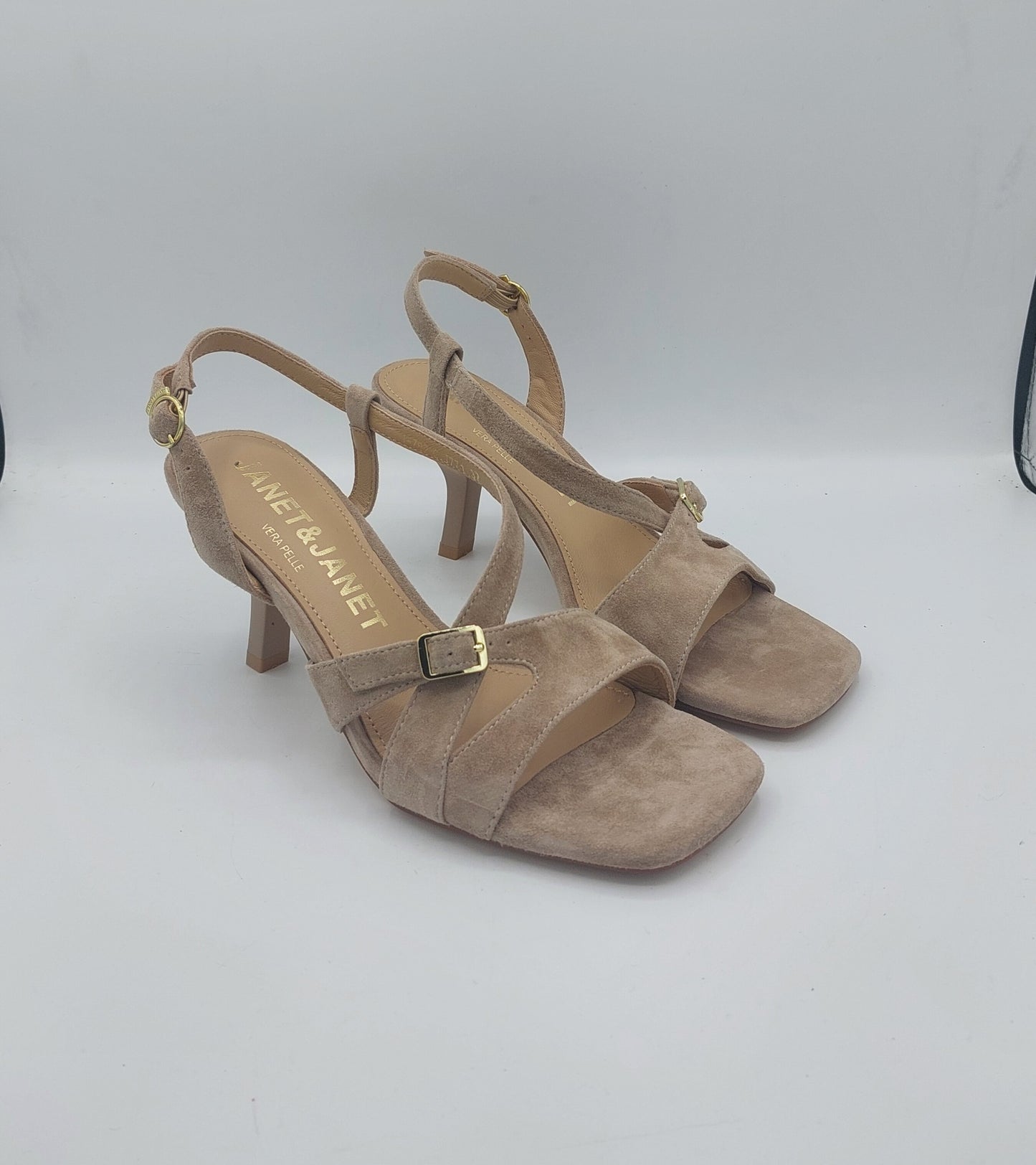 Janet e Janet sandalo in camoscio beige