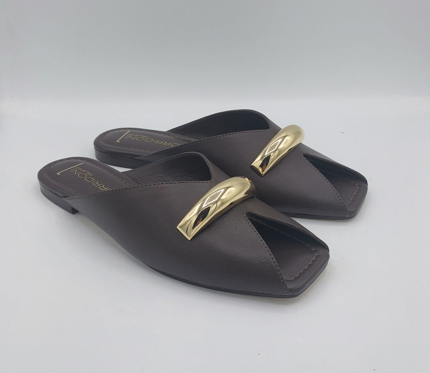 Corridoni Milano sabot T.moro con accessorio oro