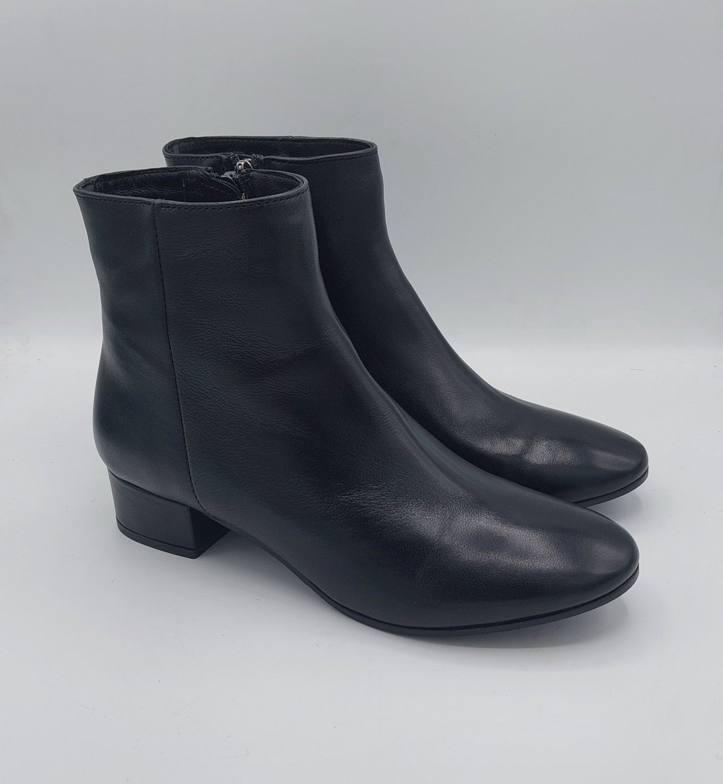 Anima stivaletto pelle nera