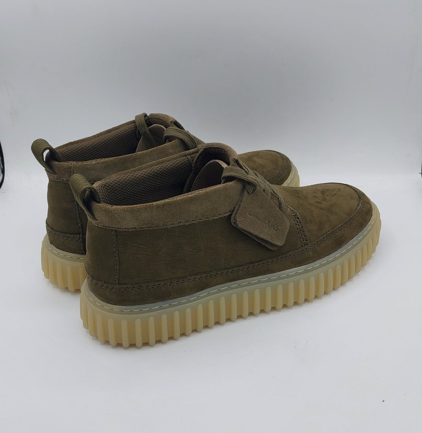 Clarks scarpa uomo in nabuk verde
