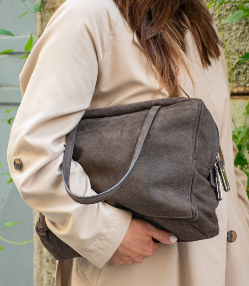 Hags borsa nabuk marrone