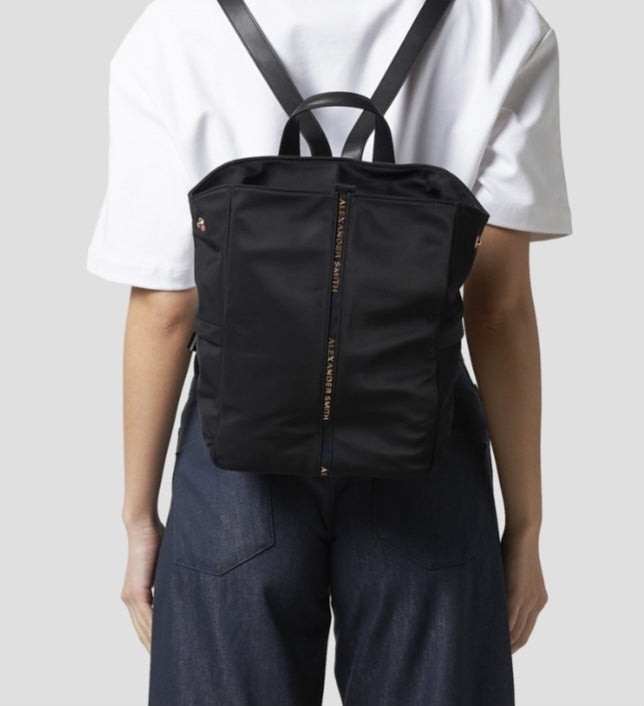 Alexander smith borsa zaino nylon nero