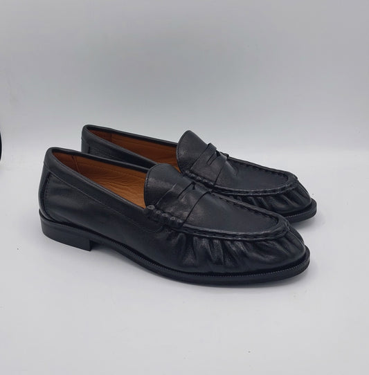 Anima mocassino pizzicato pelle nera