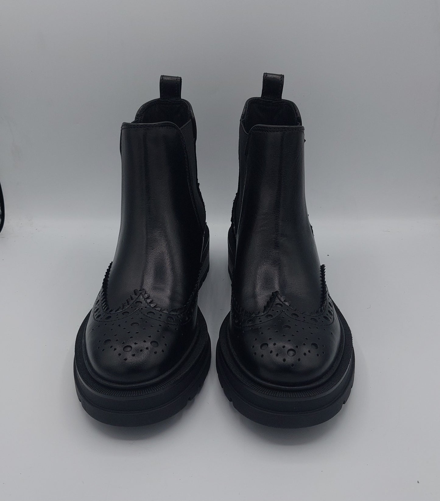 Carmens beatles donna pelle nera