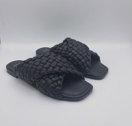 Corridoni Milano ciabatta nera intrecciata