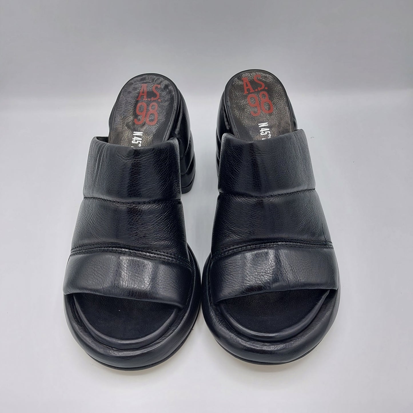 AS98 black slipper with heel